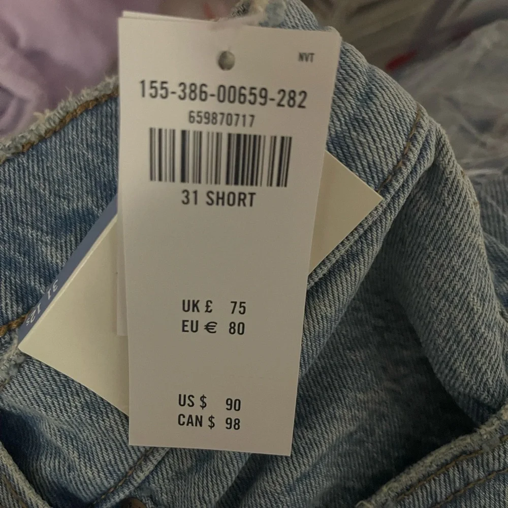 Abercrombie & Fitch Low Rise Baggy Jean - Picture 5 of 5